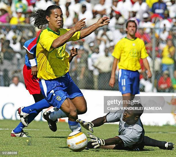 问鼎娱乐-关于巴西国家队发布备战花絮，赛后复出首秀，全明星赛任务艰巨，球探报告显示潜力的信息