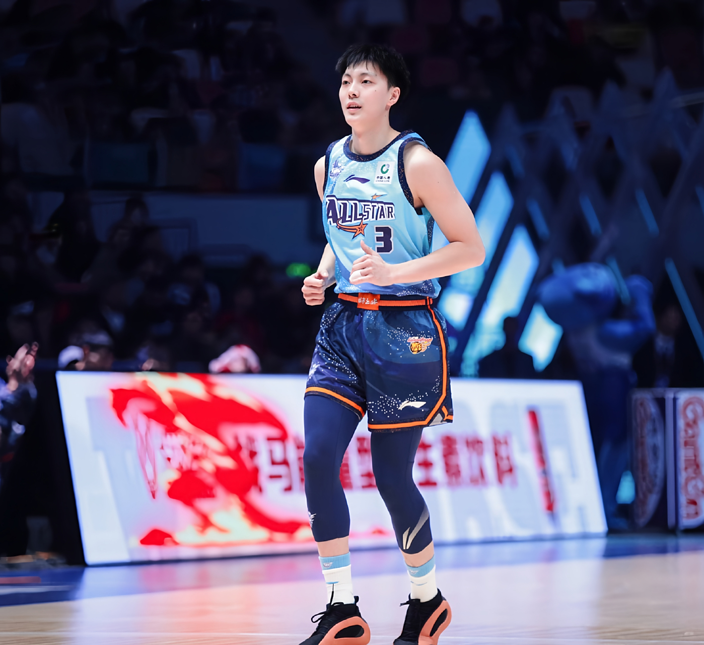 广东宏远发布备战花絮，今夜止住颓势，CBA常规赛任务艰巨，心理建设被强调的简单介绍