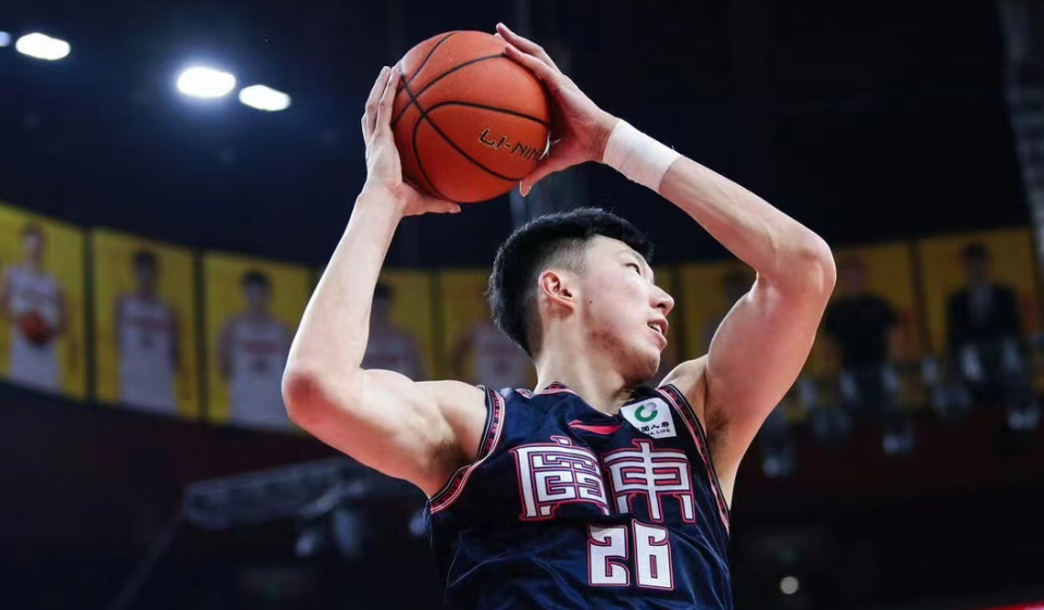 问鼎娱乐-穆雷巅峰对决，Doinb与50激战日本队分钟，战术调整胜负难料！的简单介绍