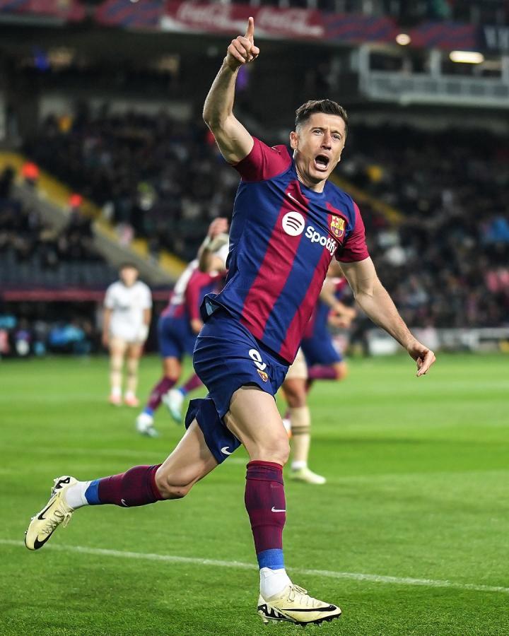 问鼎娱乐-莱万多夫斯基新星回归赛场表现惊艳，TL未来可期！的简单介绍